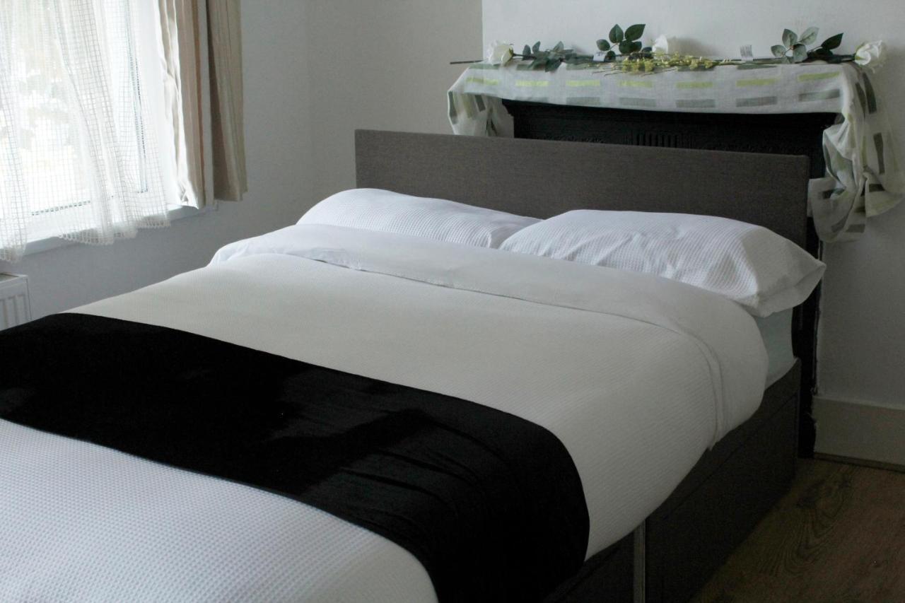 Cozy Rooms Or Apartment In London Townhouse Fast Links To Central المظهر الخارجي الصورة