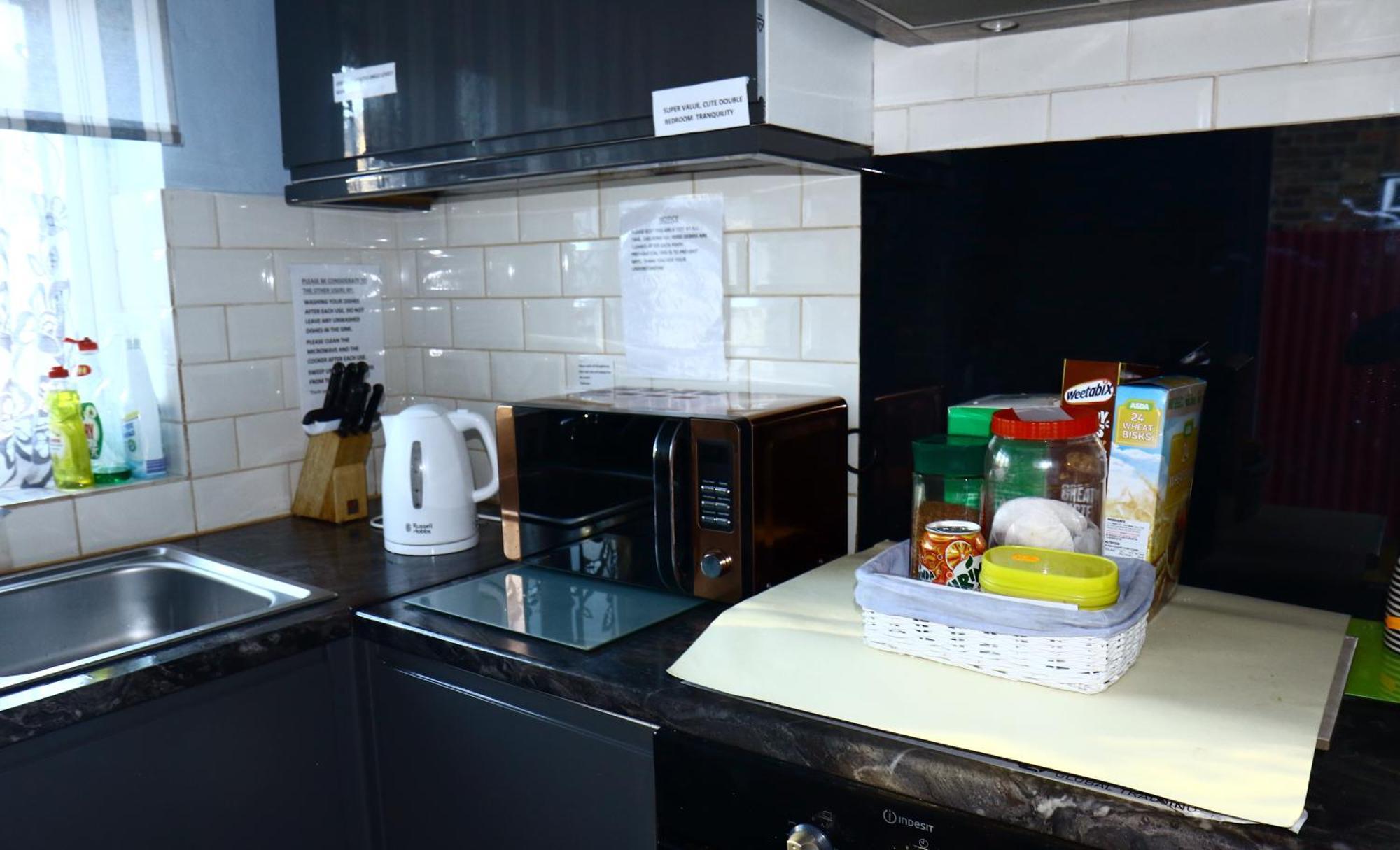 Cozy Rooms Or Apartment In London Townhouse Fast Links To Central المظهر الخارجي الصورة